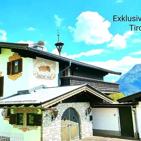 Exclusive Tirol Semesterbostad